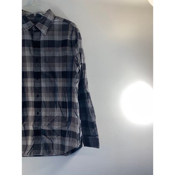 BANANA REPUBLIC Men's Casual Checked Button Down Flannel Shirt / Size: Large - Picture 5 of 6